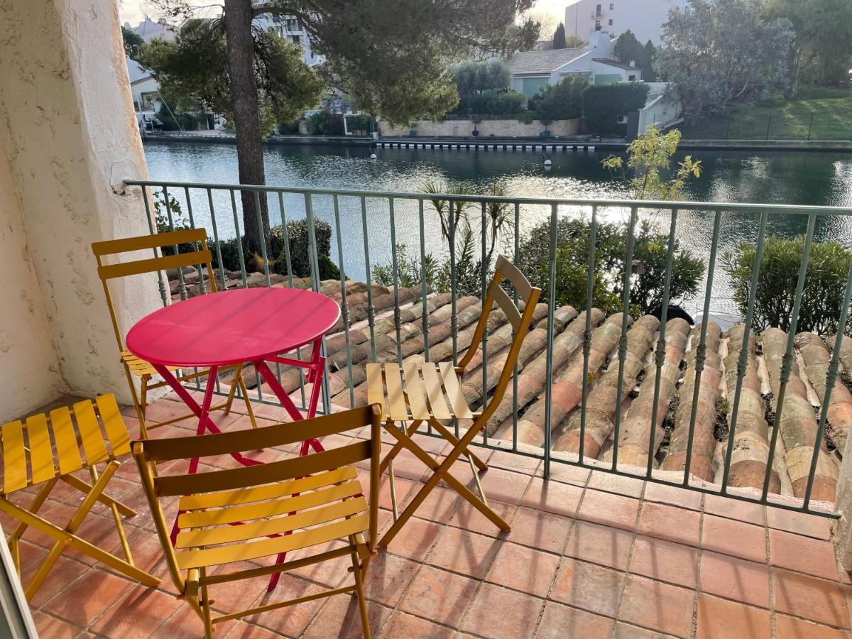 Appartement Centre Port-Grimaud Avec Vue Magnifique Sur La Giscle Exterior foto